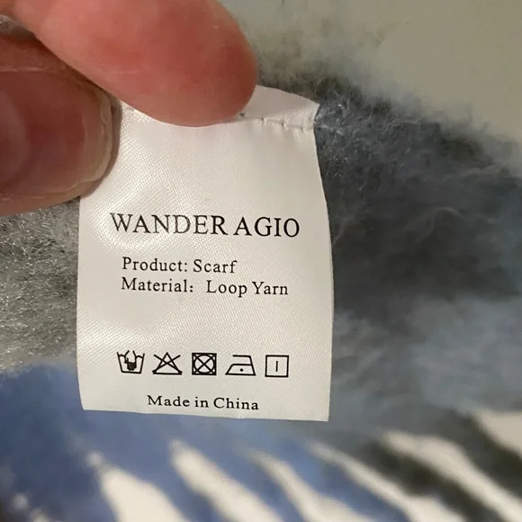 Women’s Warm Multicolor Scarf Long Shawl Blanket Scarf with Fringe - Picture 2 of 4